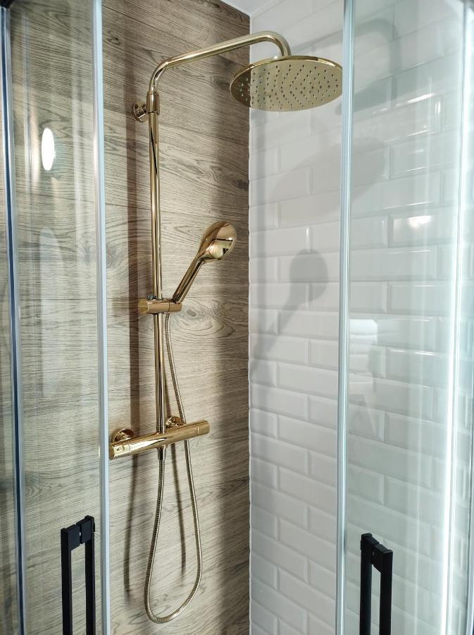 Cozy And Great Location By Cooee Apartments Warszawa Exteriör bild