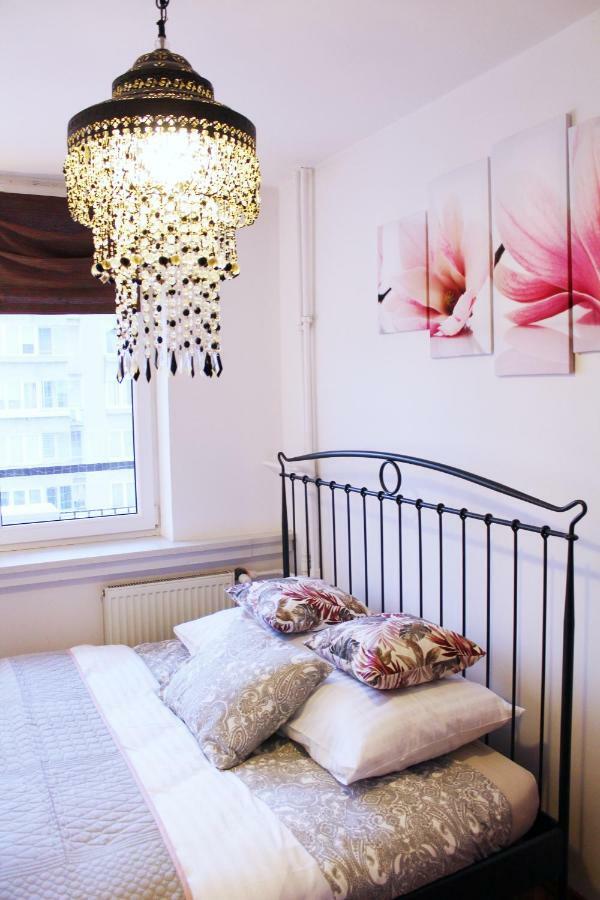 Cozy And Great Location By Cooee Apartments Warszawa Exteriör bild